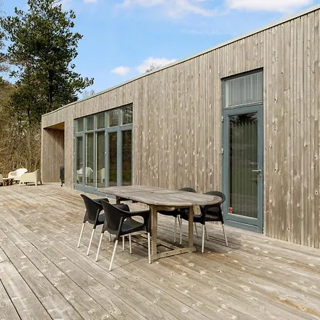 Feriehus Flot Arkitekttegnet Tæt På God Sandstrand Knebel